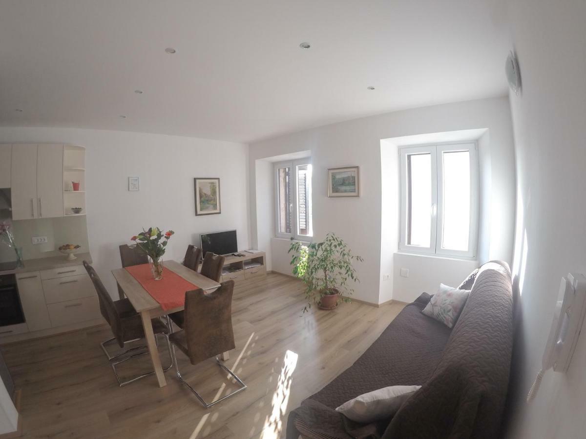 Apartamento Prenocisca Rusjan Rence Exterior foto